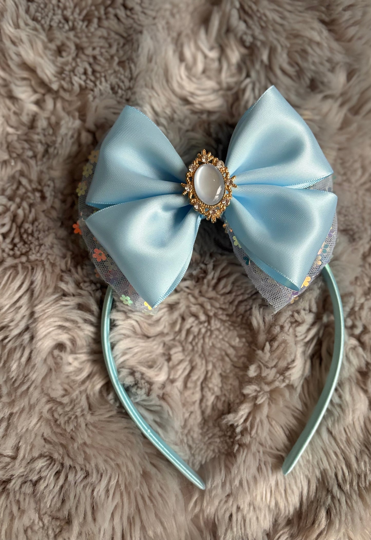 Pearl band