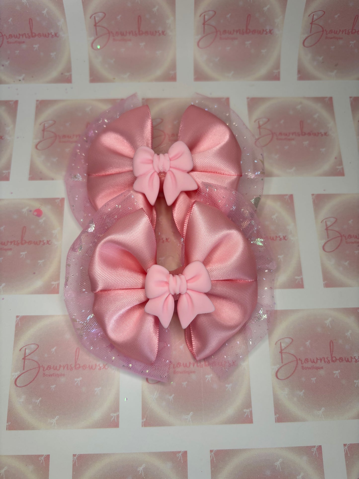 Glitzy bows