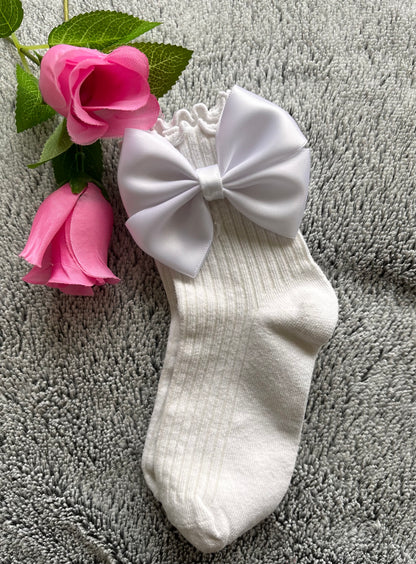 Ankle bow socks