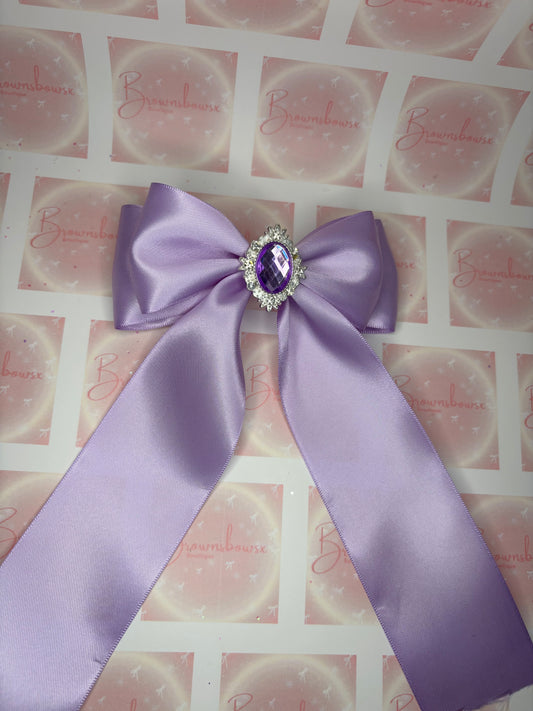 Tail bow