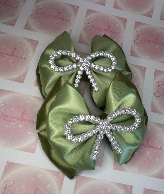 A/W Bow 3
