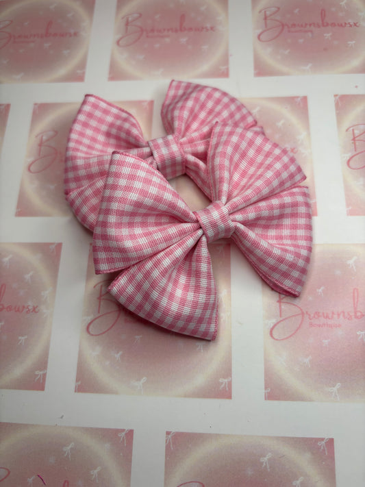 Gingham piggies