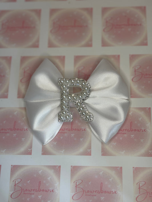 Pearl Initial Bow